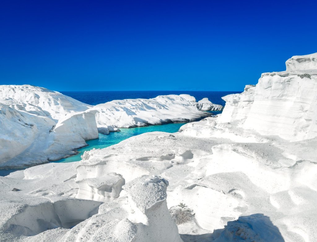 Sarakiniko Milos
